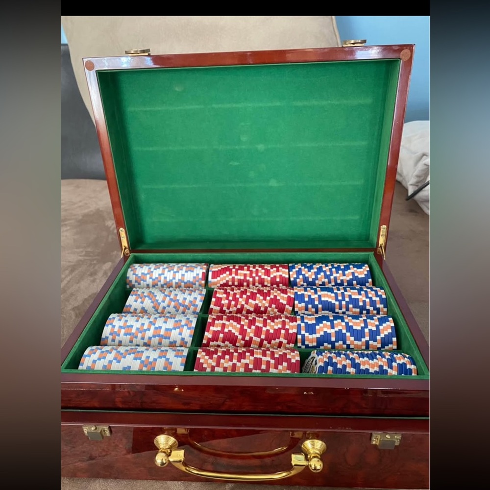 Luxury Poker Chip Set with Green Interior